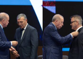İki ilçe belediye başkanı AK Parti’ye geçti 8 İki ilçe belediye başkanı AK Parti’ye geçti