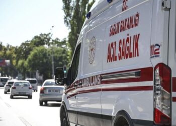 Ambulanslara yakın araçlar radyo anonsuyla uyarılacak