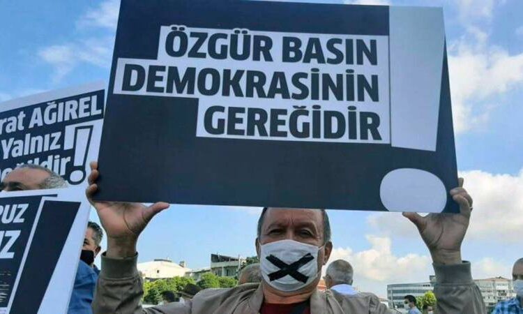 Rapor: Sadece üç ayda 103 gazeteci yargılandı, en çok ‘terör’le suçlandı