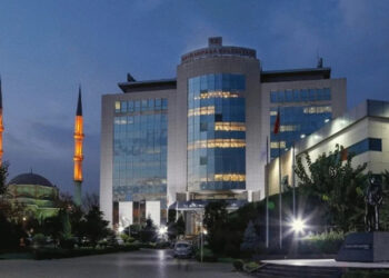 Bayrampaşa Belediyesi’ne operasyon: Belediye Başkanı ve 47 kişi hakkında gözaltı kararı
