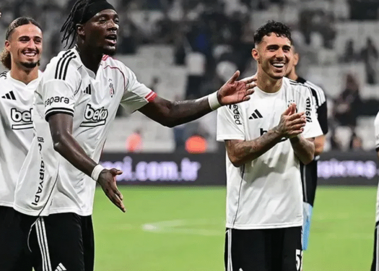 Beşiktaş, Kayseri'de farka koştu: Rafa Silva'nın kariyer gecesi 1 Beşiktaş, Kayseri’de farka koştu: Rafa Silva’nın kariyer gecesi