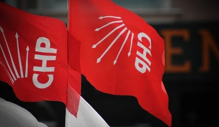 Yargı CHP’ye çalışıyor I Mümtaz'er Türköne yazdı 1 Antalya’da CHP’li belediyede peş peşe üç istifa