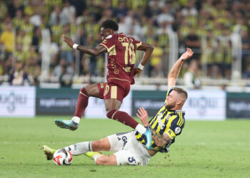 Fenerbahçe ‘hakem kararıyla’ kazandı! I Safa Kar yazdı