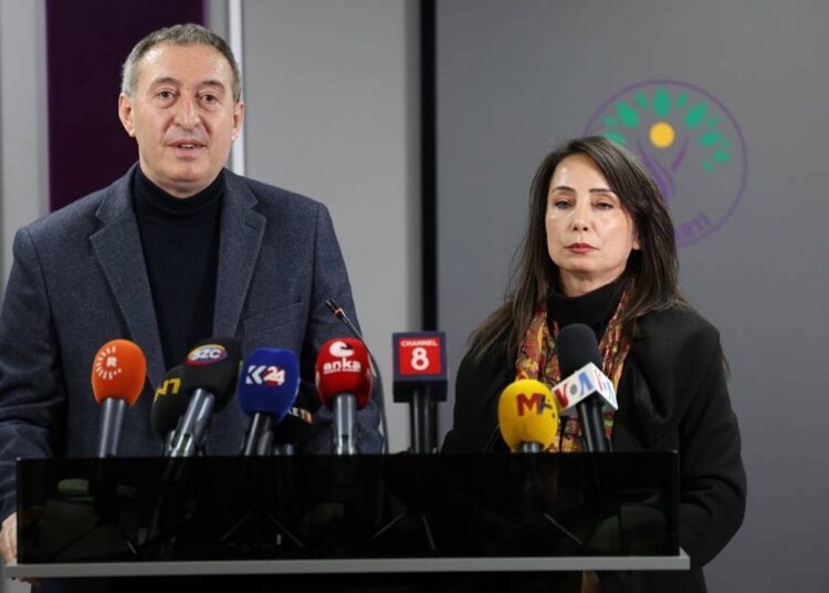 DEM Parti Eş Genel Başkanlarından “Kent uzlaşısı” davasına tepki
