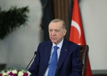 Katar’da konuşan Erdoğan: 1,5 senedir İsrail ile tüm ticari ilişkileri durdurduk