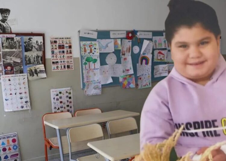 Yediği kek boğazına kaçan çocuk yaşamını yitirdi 1 Yediği kek boğazına kaçan çocuk yaşamını yitirdi