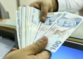 Asgari ücrete haciz oranı yüzde 25’ten yüzde 10’a düşürülüyor