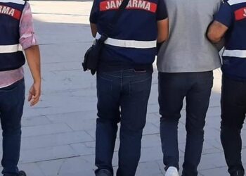 Depremzedelere işkence yapan 13 jandarma hakim karşısına çıkacak
