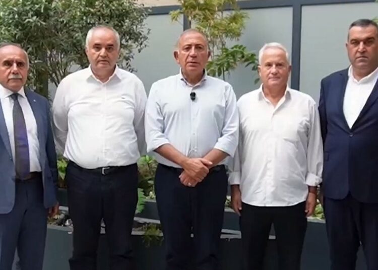 Hasan Babacan kayyım heyetinden istifa etti 1 Hasan Babacan kayyım heyetinden istifa etti