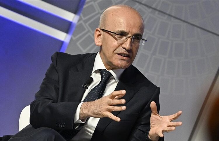 Washington'a giden Bakan Şimşek ABD'de yatırımcılarla görüşecek 1 Mehmet Şimşek’ten ‘kemer sıkmaya devam’ mesajı