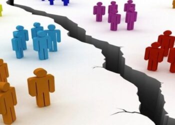 İç Sömürge: Gücün İçeriye Yöneldiği Karanlık Düzen I Doğu Ergil yazdı 4 İç Sömürge: Gücün İçeriye Yöneldiği Karanlık Düzen I Doğu Ergil yazdı