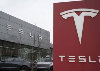 Tesla’nın Y model SUV araçlarına soruşturma