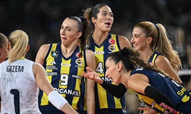 Kadınlar voleybolunda Şampiyonlar Kupası 6’ncı kez Fenerbahçe’nin
