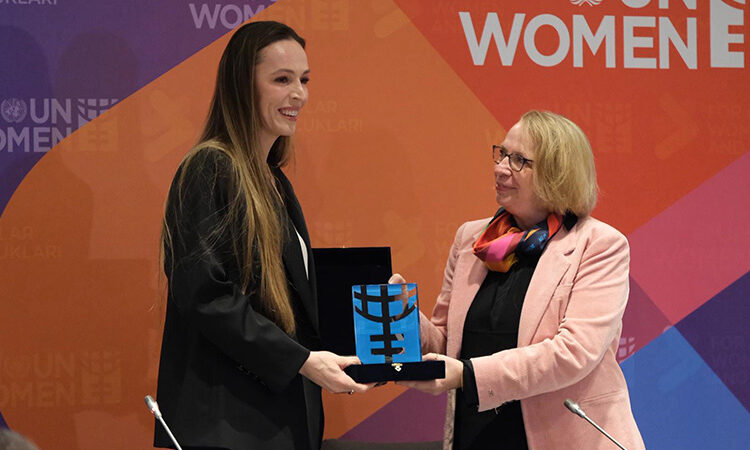 Millî voleybolcu Eda Erdem, Birleşmiş Milletler İyi Niyet Elçisi seçildi 1 Millî voleybolcu Eda Erdem, Birleşmiş Milletler İyi Niyet Elçisi seçildi