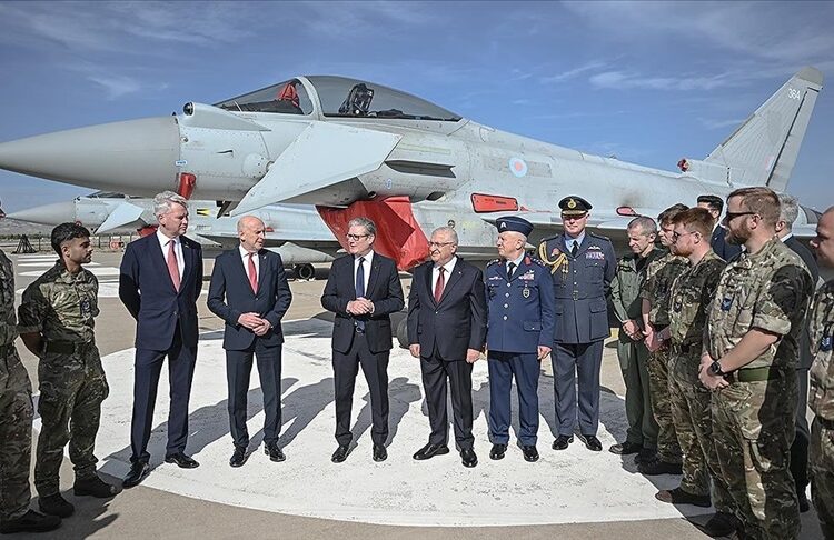 Suna Yaman yazdı I Casusluk İddialarının Gölgesinde: Ankara-Londra Hattında Eurofighter Hamlesi 1 Suna Yaman yazdı I Casusluk İddialarının Gölgesinde: Ankara-Londra Hattında Eurofighter Hamlesi