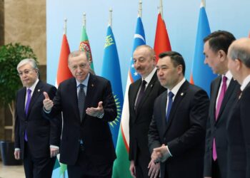 Suna Yaman yazdı I Azerbaycan Türk dünyasında liderliğe mi hazırlanıyor?