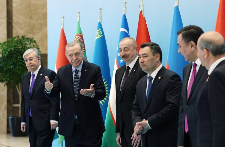 Suna Yaman yazdı I Azerbaycan Türk dünyasında liderliğe mi hazırlanıyor?