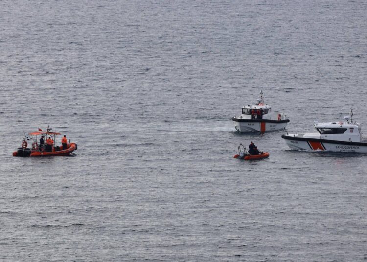 Bodrum’da göçmenleri taşıyan tekne battı: 7 kişi hayatını kaybetti