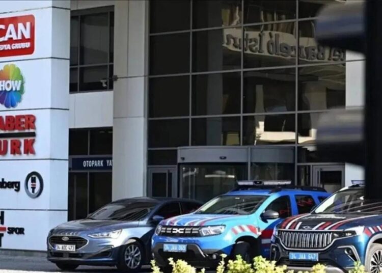 Can Holding ile ilgili iddiaları yalanlayan Ciner Grubu'ndan "ilgimiz yok" açıklaması 1 Can Holding ile ilgili iddiaları yalanlayan Ciner Grubu’ndan “ilgimiz yok” açıklaması