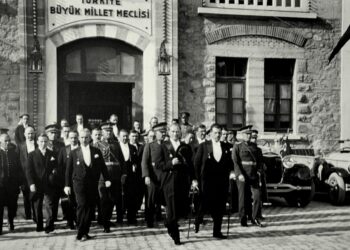 Hüsnü Yusuf Turabiç yazdı I Cumhuriyet soruları…! 2 Hüsnü Yusuf Turabiç yazdı I Cumhuriyet soruları…!