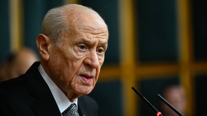 Bahçeli'den Maduro tepkisi: ABD'nin yaptığı haydutluktur 1 Devlet Bahçeli’den ‘cemevi’ çıkışı: İbadethane olarak tescil edilmeli