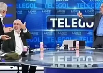 Gökmen Özdenak ve Adnan Aybaba arasında canlı yayında ‘bahis’ kavgası