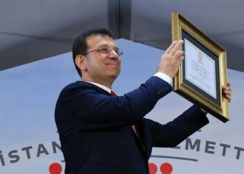İmamoğlu’na diploma davası: İkinci kez hâkim karşısına çıkıyor