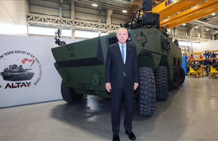 Zırhlı araçlar üretim tesisi açılışında konuşan Erdoğan: 25 yıl önce toplu iğne üretemiyorduk 1 Zırhlı araçlar üretim tesisi açılışında konuşan Erdoğan: 25 yıl önce toplu iğne üretemiyorduk
