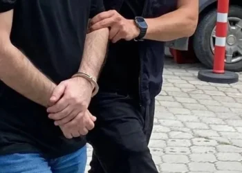 Son iki haftada 32 ilde FETÖ operasyonu düzenlendi: 41 şüpheli tutuklandı