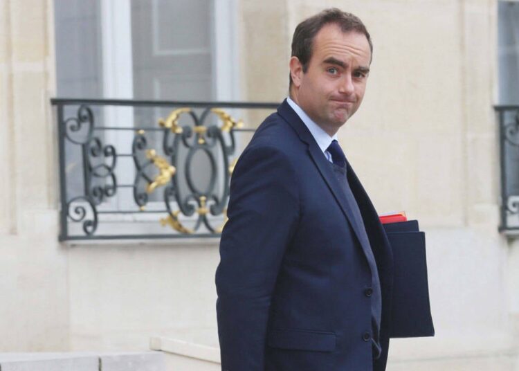 Fransa'da siyasi kriz: Macron, Lecornu’yu yeniden başbakanlığa atadı 1 Fransa’da dün hükümeti kuran Başbakan bugün istifa etti