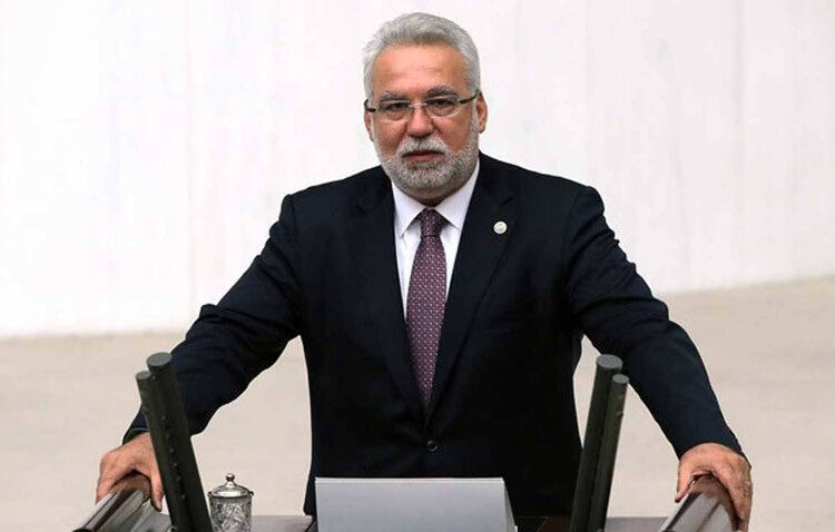 Hüseyin Kocabıyık: İmamoğlu’nun giremediği seçim “özürlü” bir seçimdir 1 Tutuklanan eski AK Parti’li vekil Hüseyin Kocabıyık’tan ilk açıklama: “Beni kimse cezaevine atarak susturamaz”