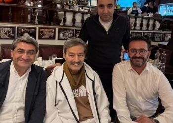 Kadir İnanır aylar sonra balıkçıda görüntülendi