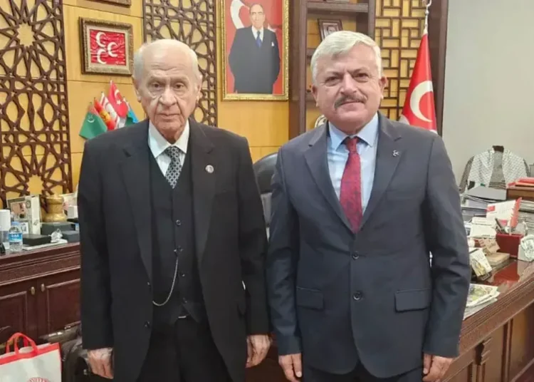 MHP'ye ağır suçlama: İl Başkanı bir kadını taciz etti, il binasında zorla ilişkiye girdi 1 MHP’ye ağır suçlama: İl Başkanı bir kadını taciz etti, il binasında zorla ilişkiye girdi