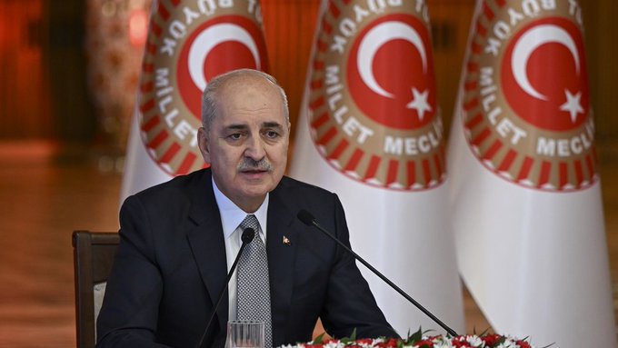 Kürtçe şiir rahatsız etti: Atatürkçü Düşünce Derneği'nden Numan Kurtulmuş hakkında suç duyurusu 1 Kürtçe şiir rahatsız etti: Atatürkçü Düşünce Derneği’nden Numan Kurtulmuş hakkında suç duyurusu