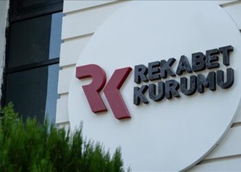 Adidas’a rekabeti ihlalden 402,3 milyon lira ceza kesildi