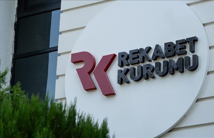 Adidas’a rekabeti ihlalden 402,3 milyon lira ceza kesildi