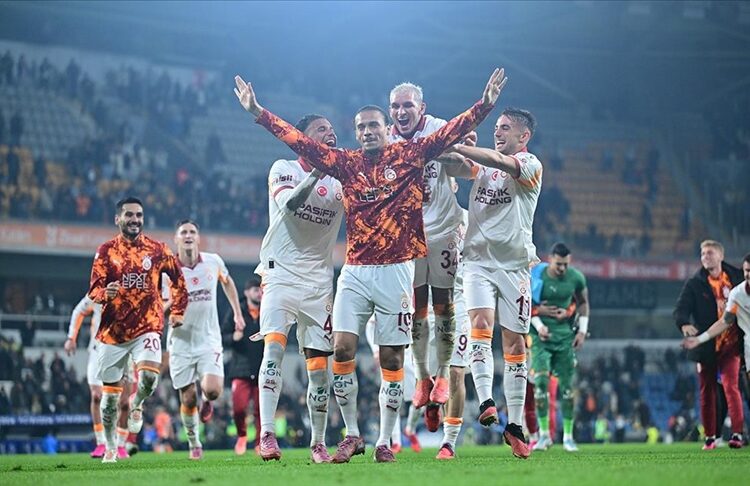 Safa Kar yazdı I Galatasaray Sane’yle güldü
