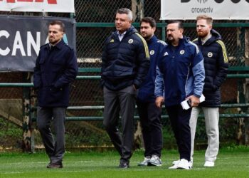 Sadettin Saran, elini cebine attı: Derbi için dev prim sözü