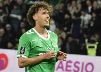 Avrupa devlerinin peşinde olduğu Lucas Stassin’e Fenerbahçe de kanca attı