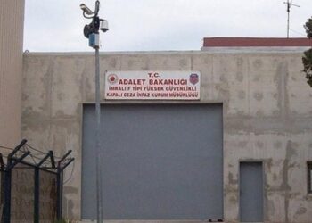 Kapalı oylama kararıyla: Komisyon, İmralı’ya gidiyor