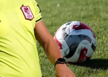 Futbolda bahis soruşturması: Eyüpspor kulüp başkanı ve üç hakem tutuklandı