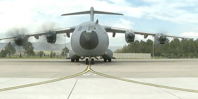Yunan Hava Kuvvetleri'nin C-130 paylaşımına tepki: Gönderiyi silip taziye yayımladılar 1 Yunan Hava Kuvvetleri’nin C-130 paylaşımına tepki: Gönderiyi silip taziye yayımladılar