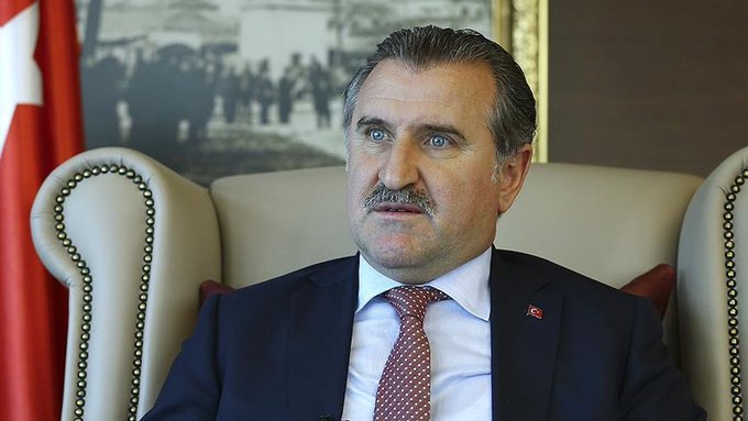 Bakan Bak: Temiz futbol için kararlıyız, kim ne yaptıysa hesabı sorulacak 1 Bakan Bak: Temiz futbol için kararlıyız, kim ne yaptıysa hesabı sorulacak
