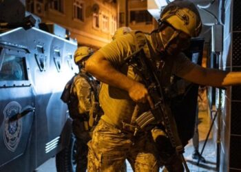 İstanbul’da IŞİD operasyonu: 14 kişi yakalandı