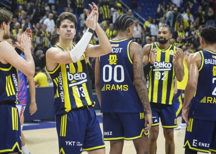 Fenerbahçe Beko'nun maçlarına İsrailli taraftarlar alınmayacak 1 Fenerbahçe Beko’nun maçlarına İsrailli taraftarlar alınmayacak