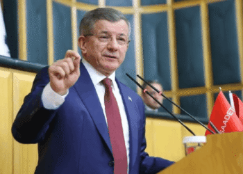 Ahmet Davutoğlu net konuştu: “Gün ego yapma günü değil 4 parti birleşebilir”