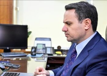 Akın Gürlek’ten Özgür Özel’e tazminat davası
