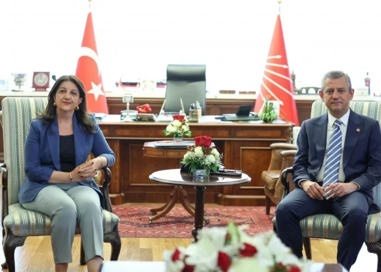 CHP'den İmralı eleştirilerine yanıt: İlkesel bir tutum sergiledik, süreç devam ediyor 1 CHP’den İmralı eleştirilerine yanıt: İlkesel bir tutum sergiledik, süreç devam ediyor