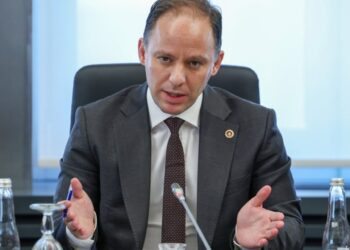 CHP’li Yavuzyılmaz “İBB’de paralel yapılanma” belgelerini açıkladı, savcılığa seslendi