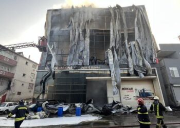 Dilovası’ndaki parfüm imalathanesi için 4 yıl önce yıkım kararı verilmi
